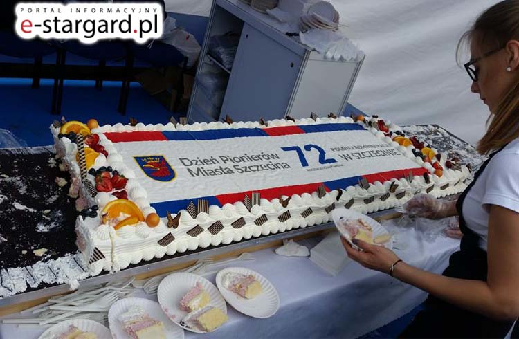 Urodziny Szczecina. 200 - kilogramowy tort dla Jubilata.
