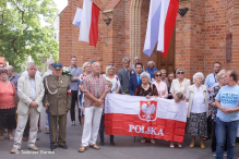 SOLIDARNI Z POWSTAŃCAMI