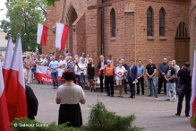 SOLIDARNI Z POWSTAŃCAMI