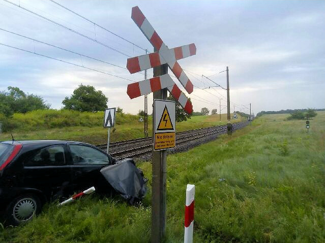 O krok od tragedii na przejeździe kolejowym