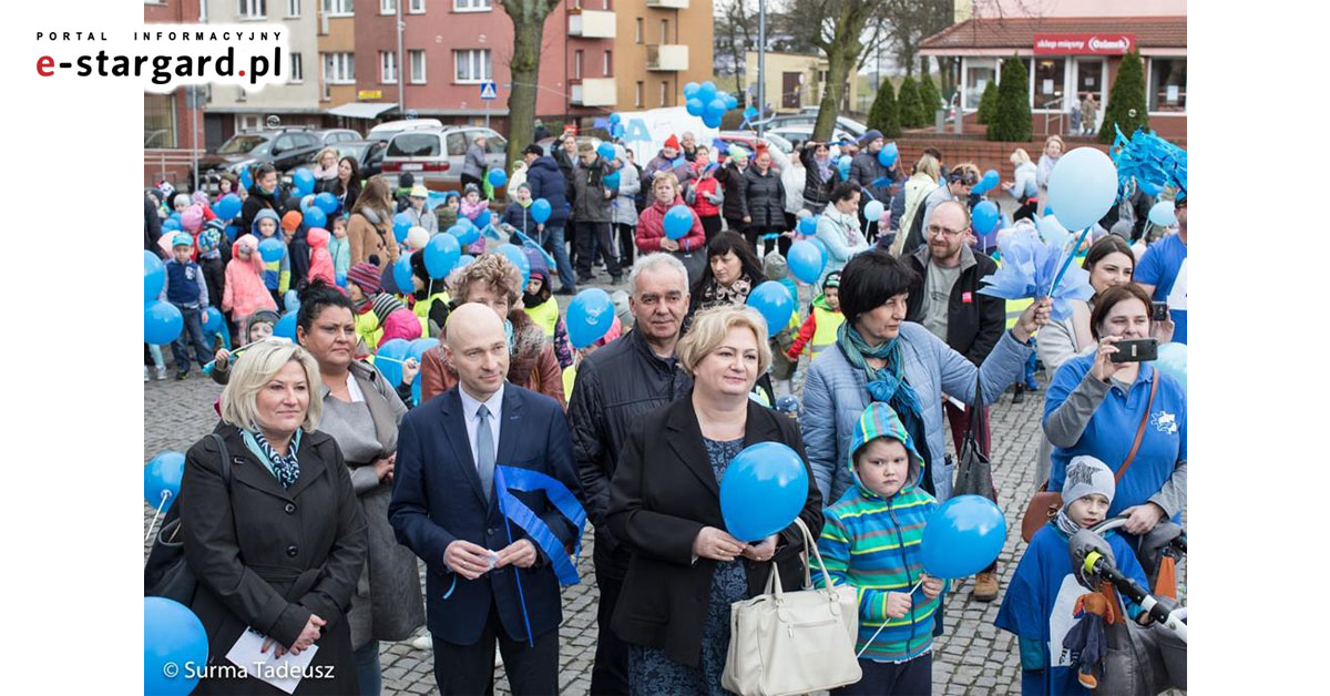 AUTYZM MA KOLOR NIEBIESKI