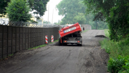 Żużlówka w naprawie