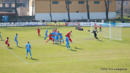 Błękitni - Widzew: Hit bez fajerwerków. Remis w Stargardzie