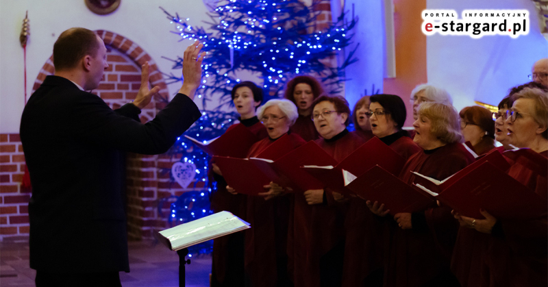 Echo Arioso: kolędy i pastorałki a capella. [VIDEO]