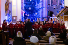 Echo Arioso: kolędy i pastorałki a capella. [VIDEO]