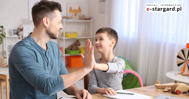 Jaką rolę pełni pedagog specjalny i jakie są jakie zadania? Co tutaj dają studia podyplomowe?