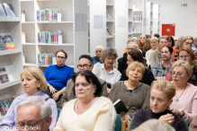 Manuelo, kim naprawdę jesteś?
