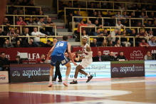 Koszmarna połowa trzeciej kwarty i było po meczu PGE Spójni Stargard z Anwilem Włocławek