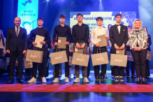 Zapaśniczka LKS Feniks PESTA najlepsza. Stargardzcy sportowcy nagrodzeni