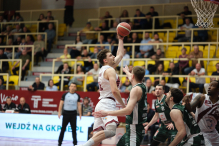 Świetny pościg, a później takie błędy. PGE Spójnia Stargard krok od spadku z Orlen Basket Ligi