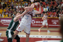 Świetny pościg, a później takie błędy. PGE Spójnia Stargard krok od spadku z Orlen Basket Ligi