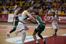 Świetny pościg, a później takie błędy. PGE Spójnia Stargard krok od spadku z Orlen Basket Ligi