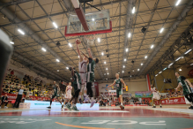 Świetny pościg, a później takie błędy. PGE Spójnia Stargard krok od spadku z Orlen Basket Ligi