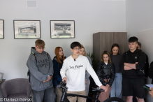 Niecodzienny prezent za dobre wyniki w nauce dla ucznia budowlanki