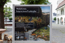 Gościu, zasiądź przy stole Fryderyka