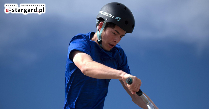 Obowiązkowe kaski dla nieletnich i surowsze kary dla kierowców – zmiany w przepisach