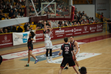 Pewne domowe zwycięstwo PGE Spójni Stargard