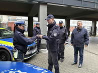 Stargardzcy policjanci otrzymali 8 nowych radiowozów