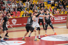 Świetny finisz na otwarcie play-offów