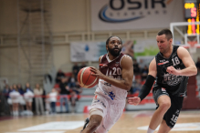 Świetny finisz na otwarcie play-offów